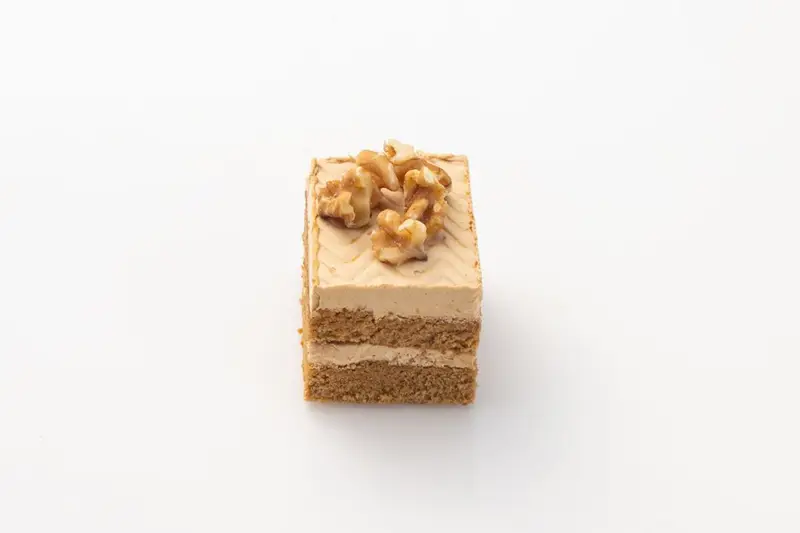 Mocca Walnut Cake